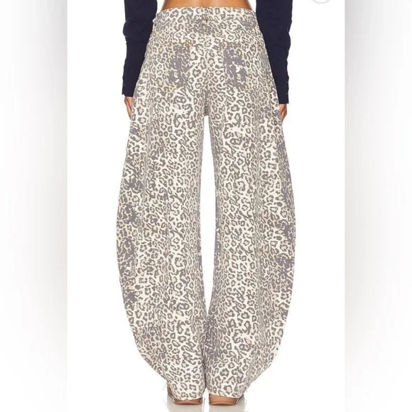 Lioness denim barrel jeans Medium Barrel Leg Leopard Print Pants Cream/Gray EUC - Picture 6 of 10